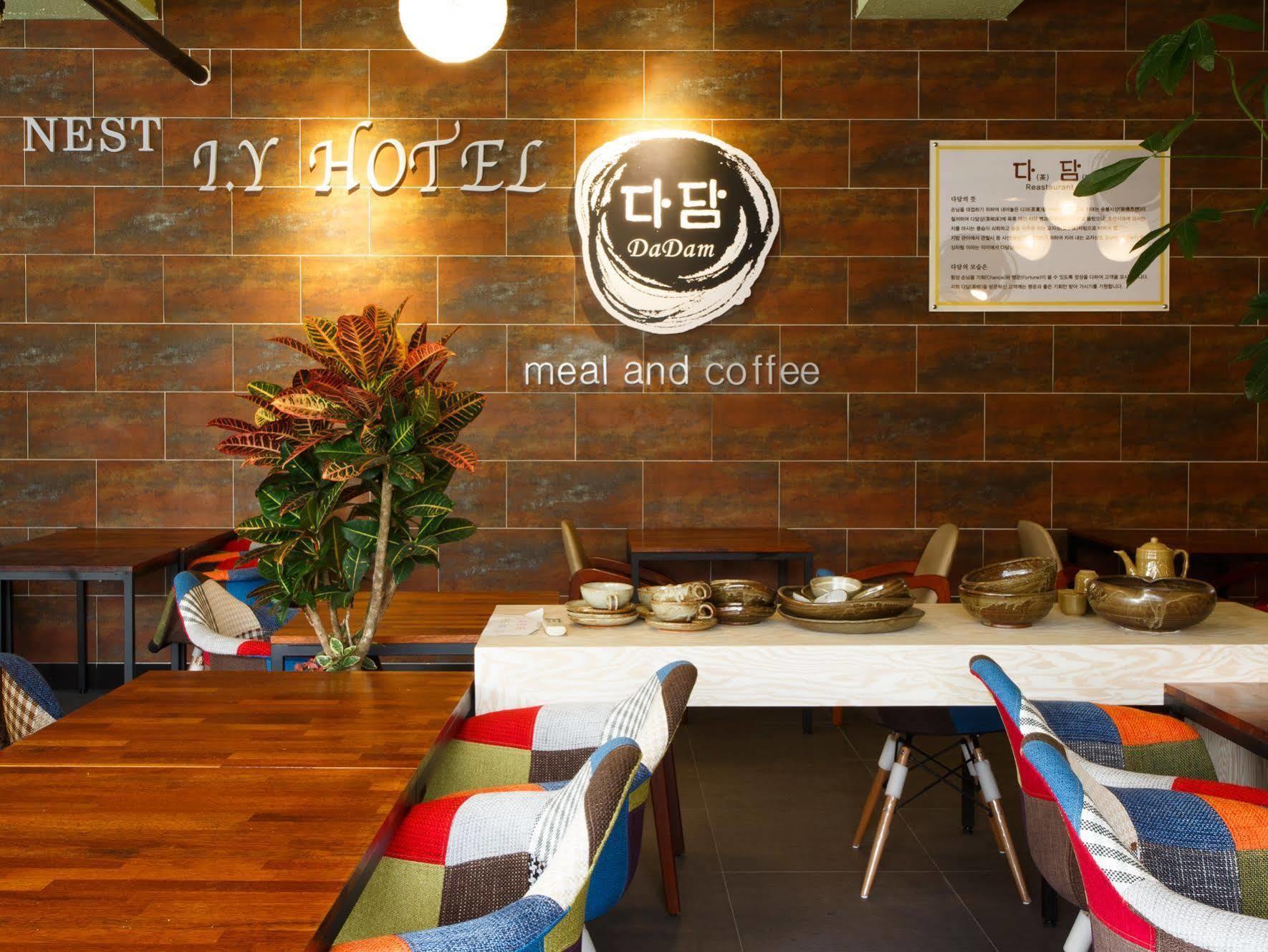 I.Y Hotel 水原市 外观 照片
