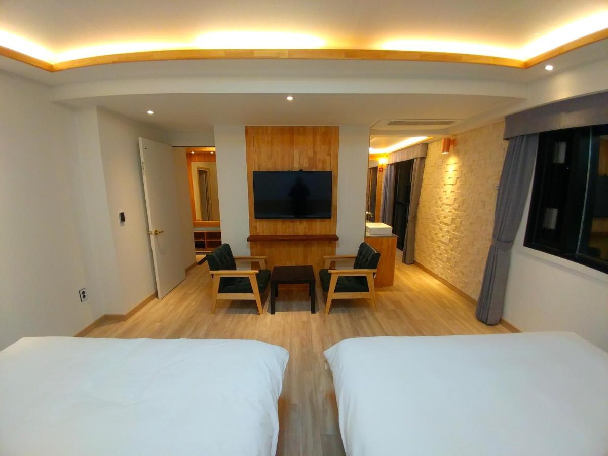 I.Y Hotel 水原市 外观 照片