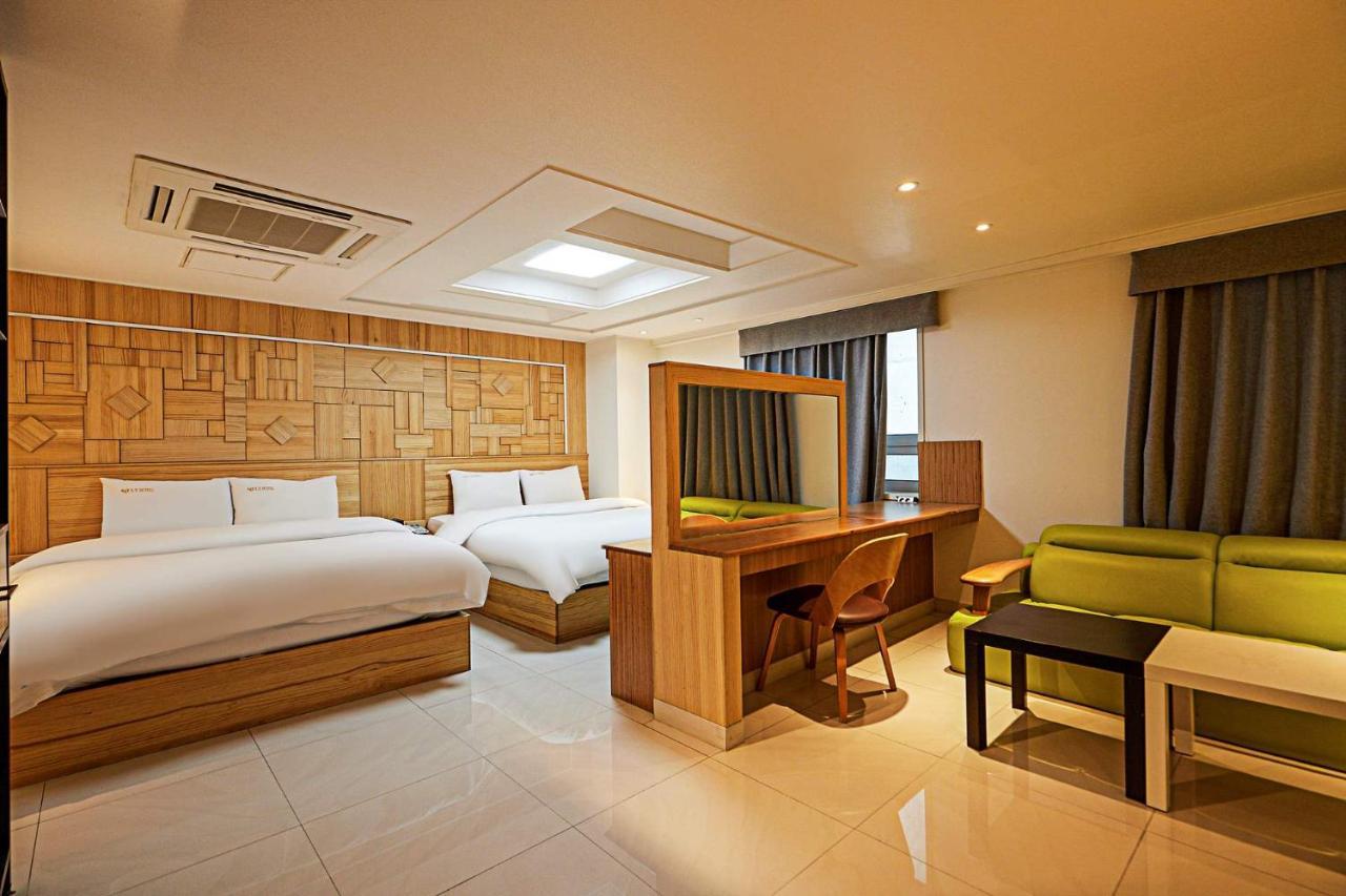 I.Y Hotel 水原市 外观 照片