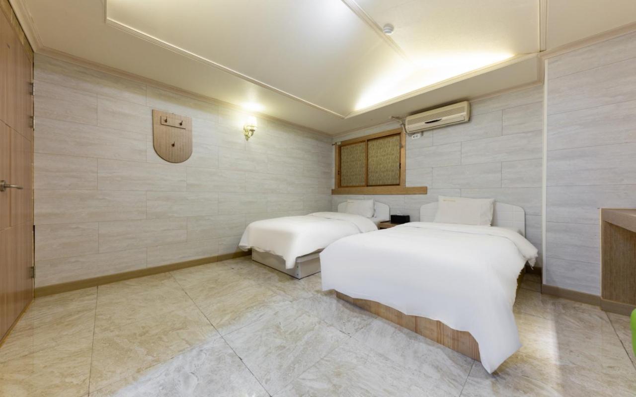 I.Y Hotel 水原市 外观 照片